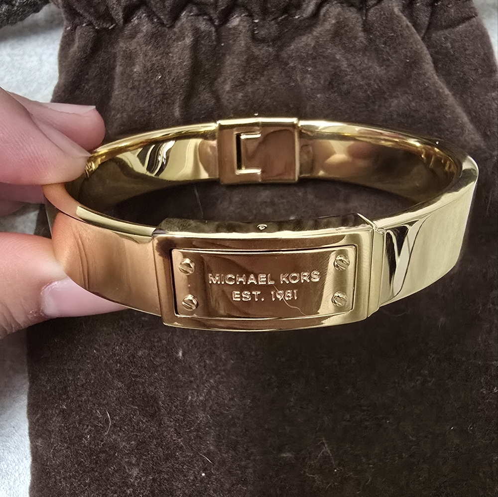 Micheal Kors Gold Bangle Bracelet
